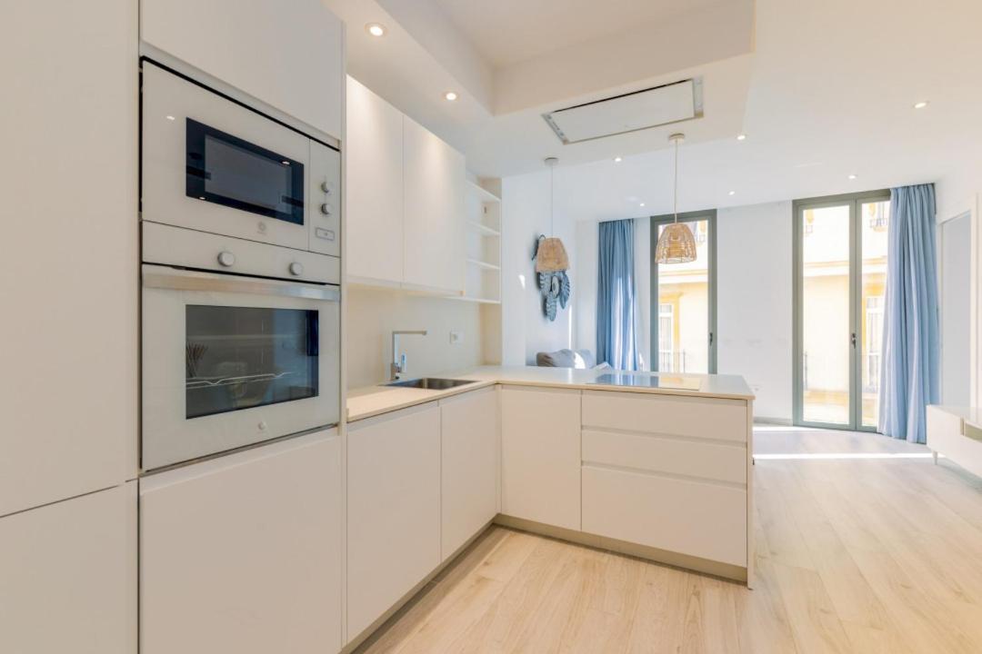 Minty Stay - Modern La Merced Malaga Bagian luar foto