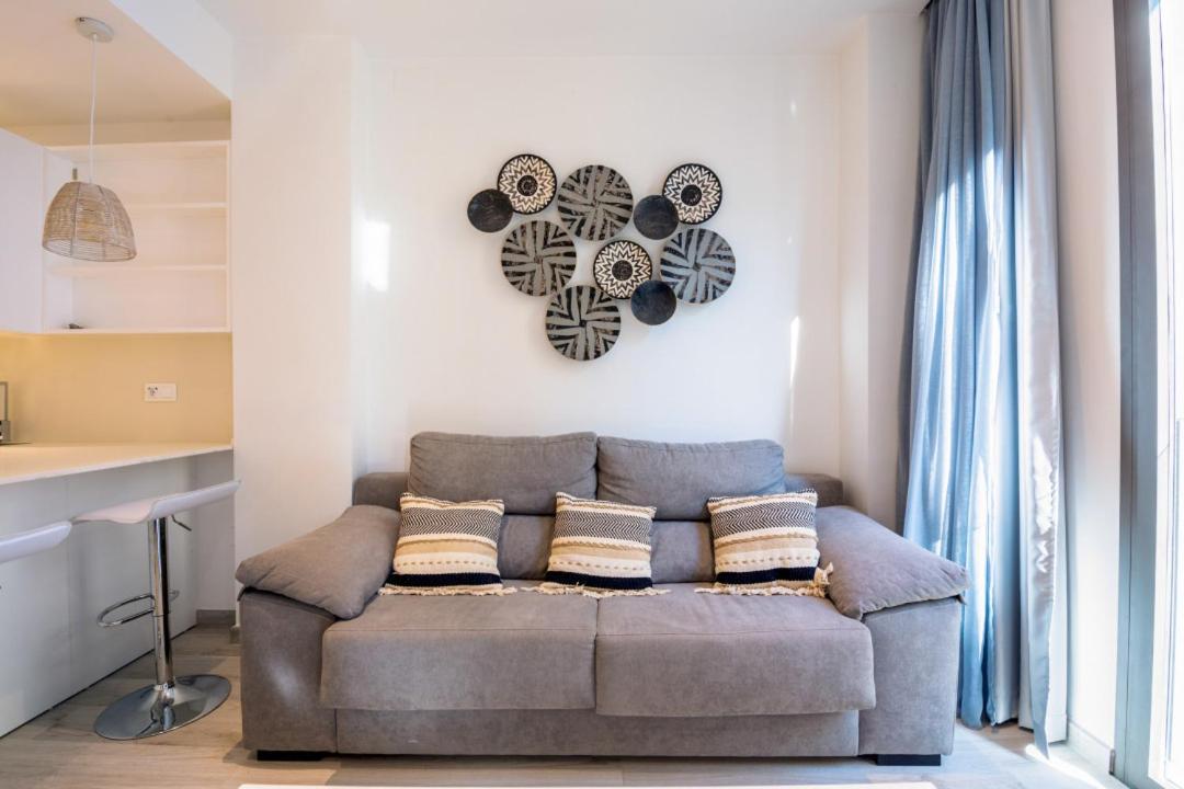 Minty Stay - Modern La Merced Malaga Bagian luar foto