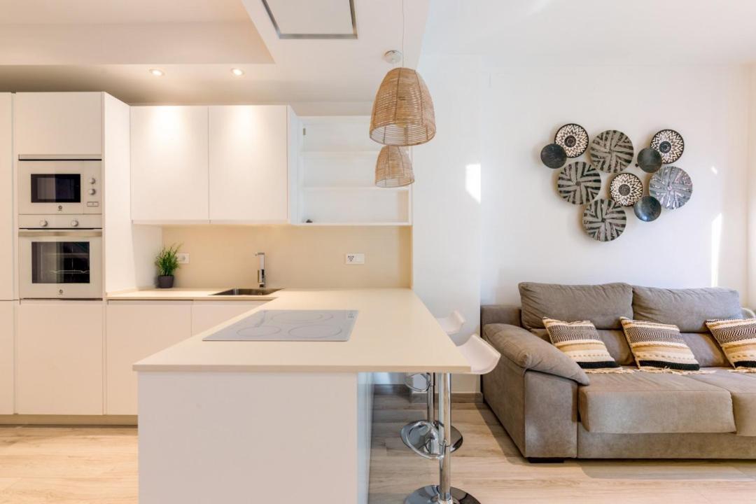 Minty Stay - Modern La Merced Malaga Bagian luar foto