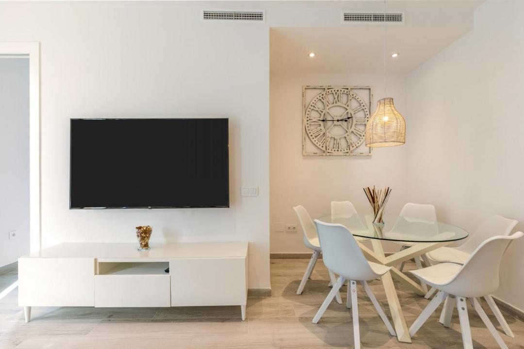 Minty Stay - Modern La Merced Malaga Bagian luar foto