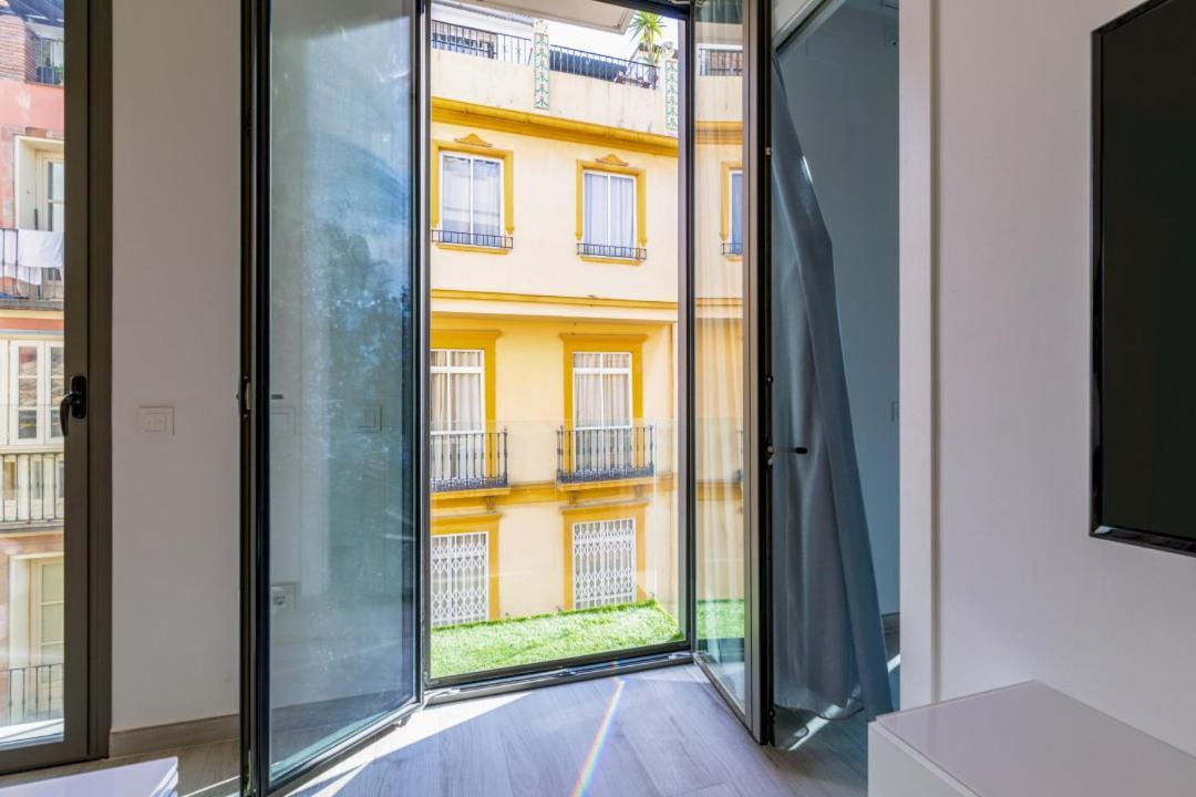 Minty Stay - Modern La Merced Malaga Bagian luar foto